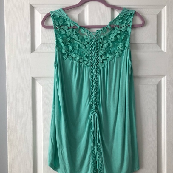 Turquoise tank top - Picture 1 of 2